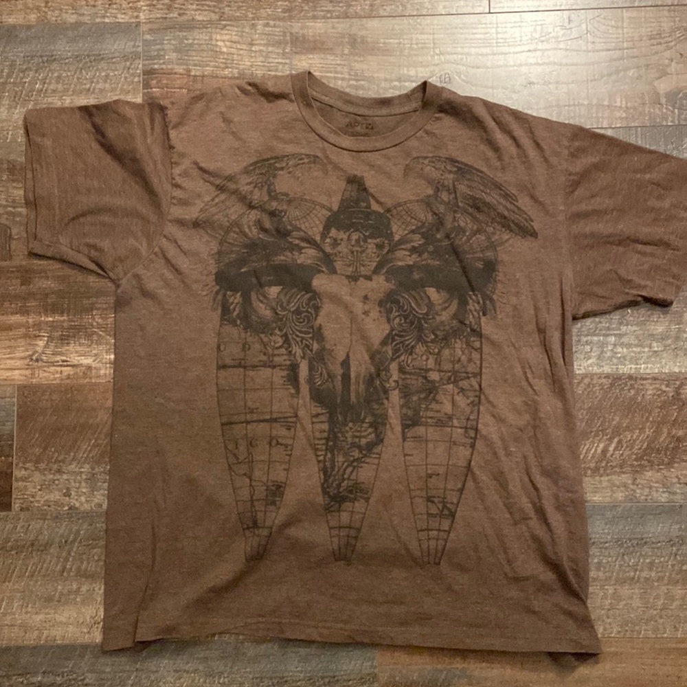 Apt. 9 rare Tshirt